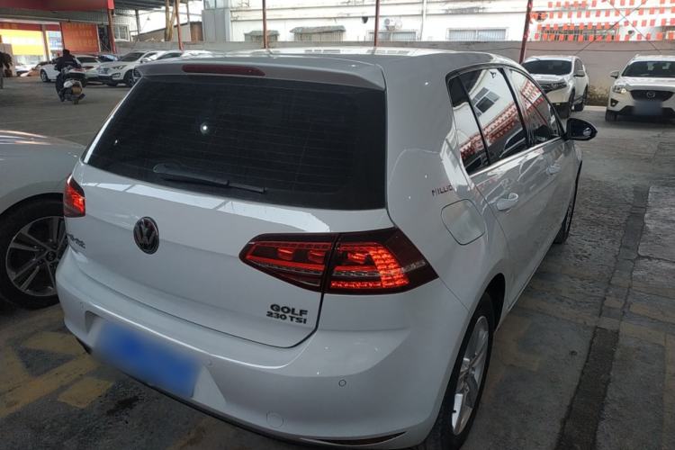 Used Volkswagen Golf 2017 230TSI Automatic Comfort Edition – Celebrating Milestone of One Million Units
