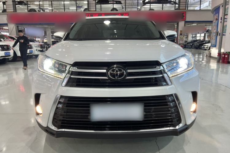 Used Toyota Highlander 2018 2.0T Four-Wheel Drive Prestige Version 7 Seats China VI Standard