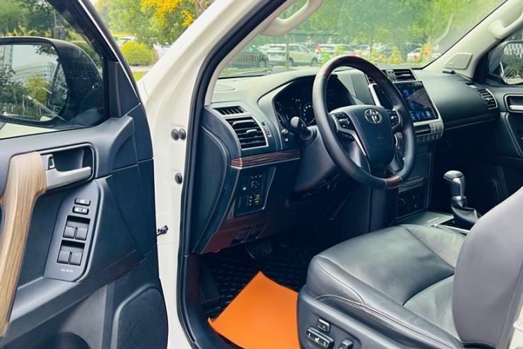 Used Toyota Prado 2019 3.5L Automatic TX-L Deluxe Edition with Rear-Mounted Spare Tire
