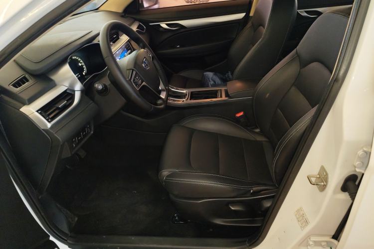 Used Geely Auto Emgrand 2018 1.5L CVT Upward Connect Edition
