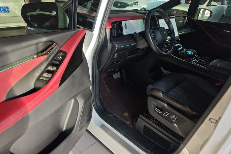 Used GAC Trumpchi M8 2023 Zongshi Series 400T Ultimate Edition
