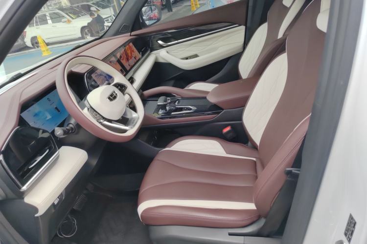 Used Geely Auto Monjaro L 2024 2.0TD High-Power Automatic Two-Wheel Drive Yunqi Version