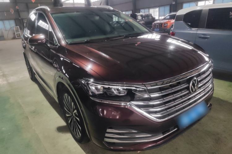 Used Volkswagen Viloran 2020 380TSI Prestige Edition
