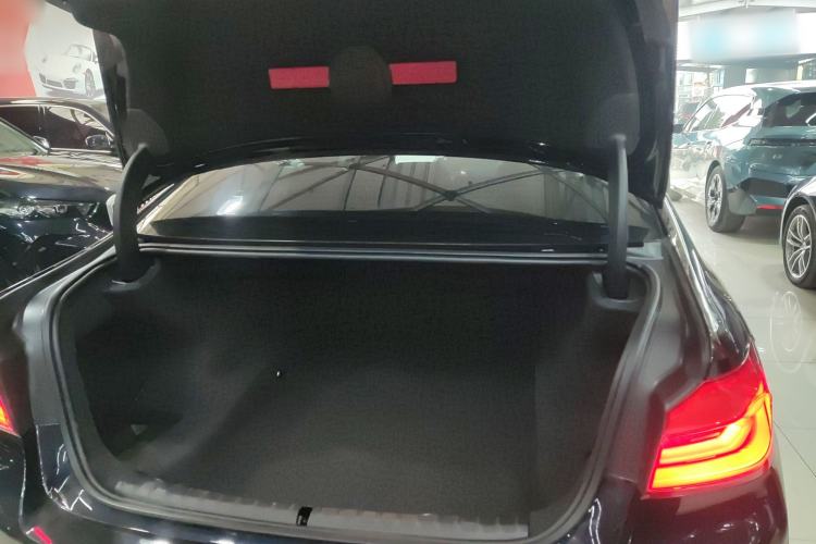 Used BMW 5 Series 2020 525i M Sport Package
