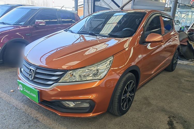 Used Baojun 310 2016 1.2L manual Comfort trim level