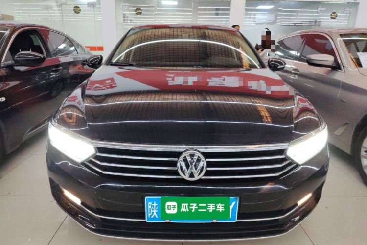 Used Volkswagen Magotan 2019 330TSI DSG Luxury Model China V Standard
