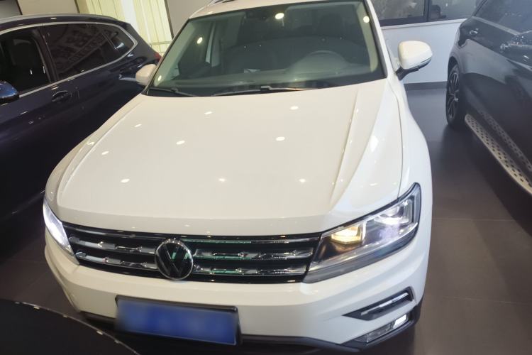 Used Volkswagen Tiguan L 2021 330TSI Automatic Two-Wheel Drive Smart Edition
