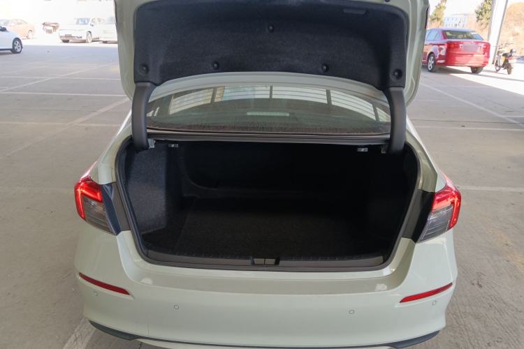 Used Honda Civic 2023 2.0L eHEV Swift Edition