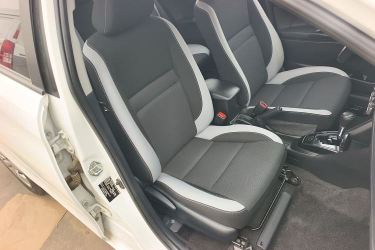 Used Toyota YARiS L 2020 1.5L CVT Leading Edition
