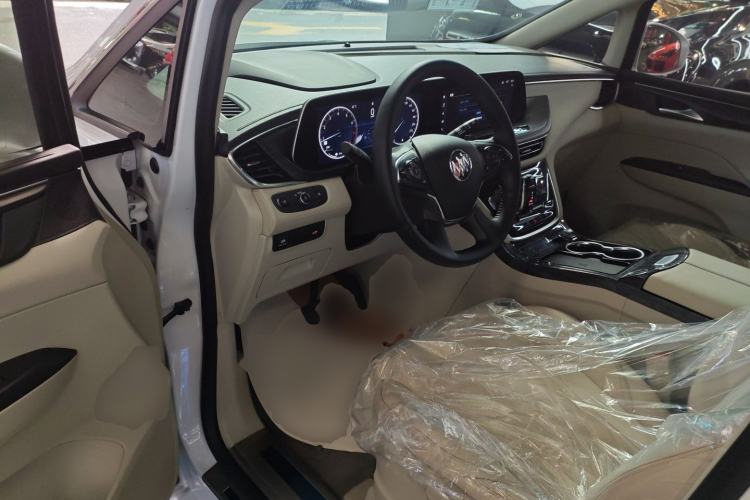 Used Buick GL8 2022 ES Landtrek 653T Comfort Edition