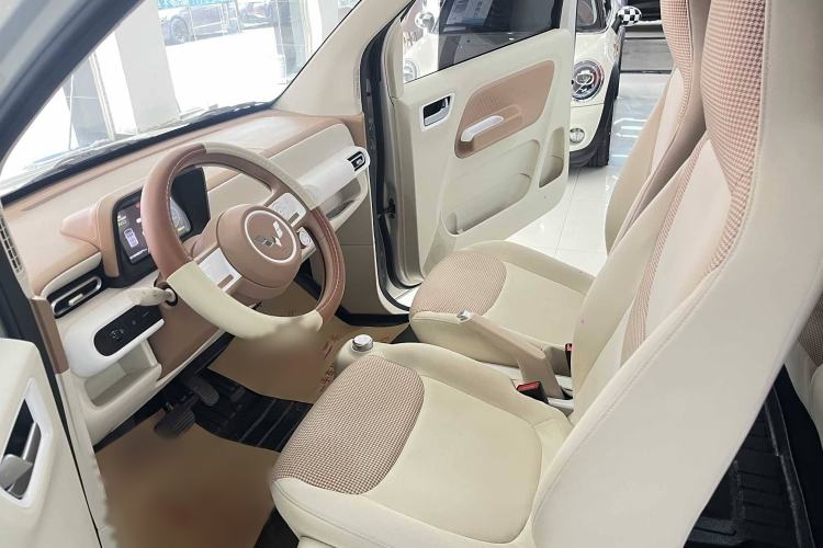 Used Wuling Hongguang MINIEV 2024 3rd Generation 215km Youth Edition
