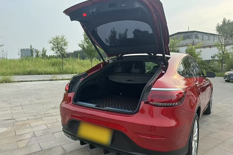 Used Mercedes-Benz GLC Coupe 2020 GLC 260 4MATIC Coupe SUV
