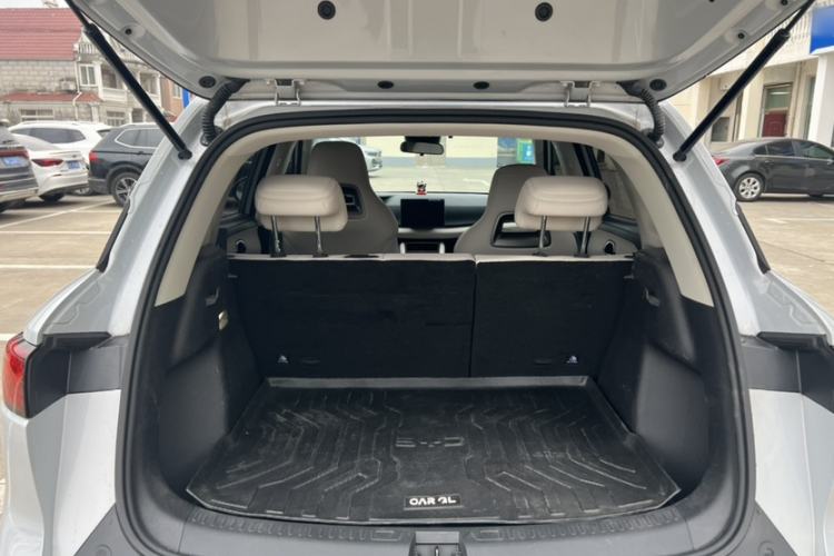 Used BYD Yuan UP 2024 401 km Active Version
