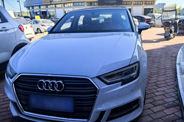 Used Audi A3 2019 Limousine 35 TFSI Fashion Edition China VI Emission Standard
