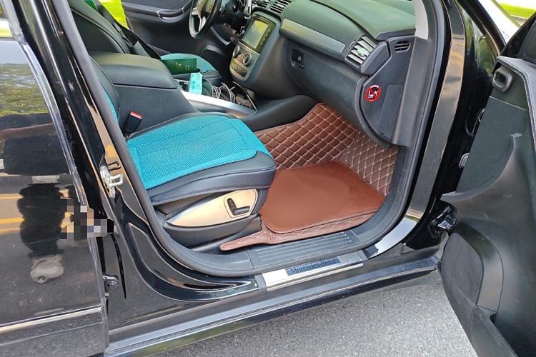 Used Mercedes-Benz R-Class 2014 R 320 4MATIC Business Model