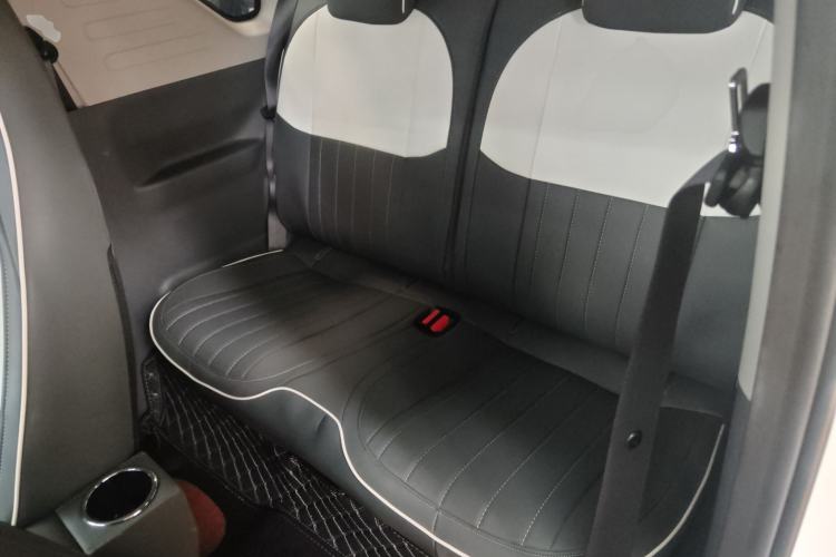 Used Geely Galaxy Panda 2024 Panda Mini 200km Endurance Bear
