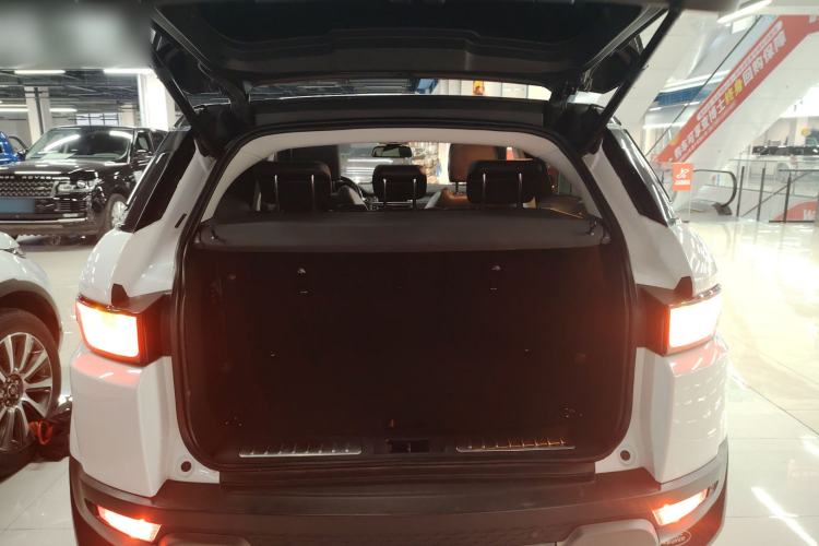 Used Land Rover Range Rover Evoque 2017 2.0T British-Style Prestige Edition
