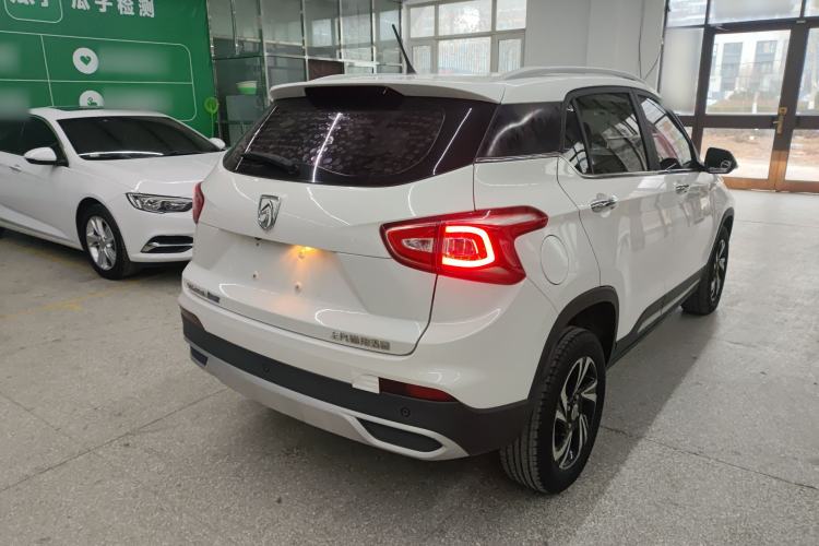 Used Baojun 510 2017 1.5L Automatic Fashion Model
