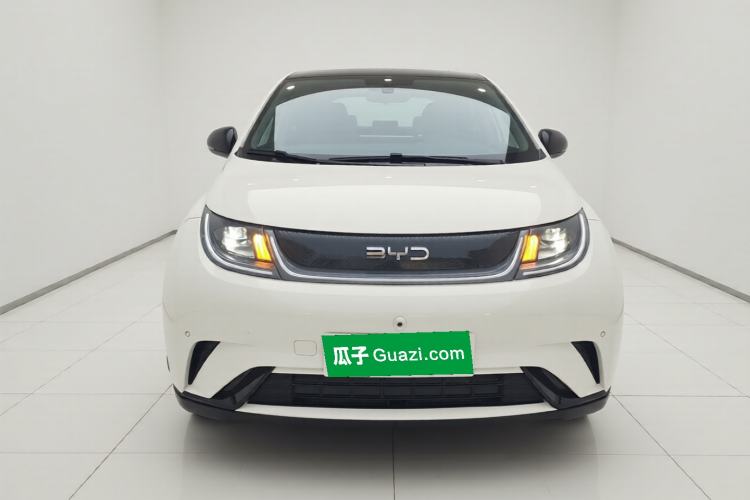 Used BYD Dolphin 2023 420 km Fashion Edition