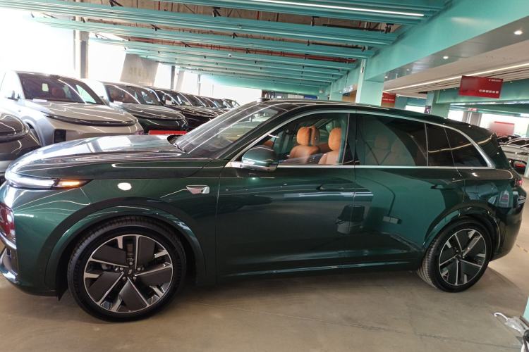 Used Li Auto L7 2025 Ultra Smart Refreshed Edition
