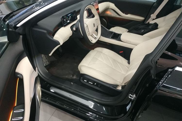 Used Nio ET5T 2025 75 kWh Touring
