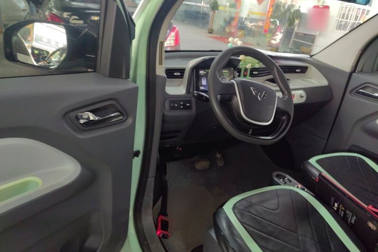 Used Wuling Hongguang MINIEV 2022 Macaron Premium Model – Lithium Iron Phosphate
