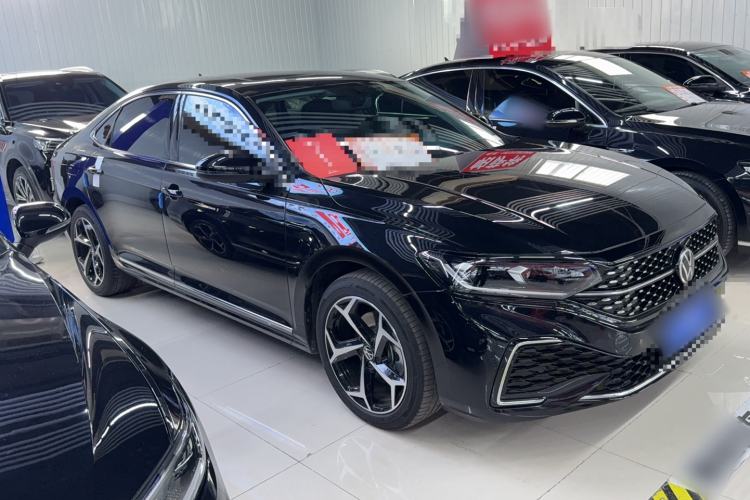 Used Volkswagen Passat 2024 330TSI Starry Elite Edition
