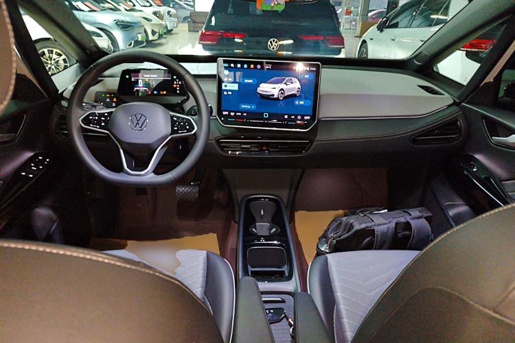 Used Volkswagen ID.3 2025 Smart Edition Outstanding Model
