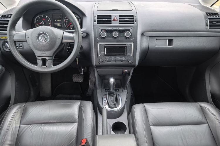 Used Volkswagen Touran 2015 1.4T DSG Comfort Edition 5 Seats
