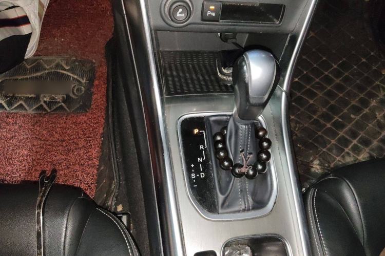 Used BYD Song 2017 Gaishi Upgrade Edition 1.5TID Automatic Luxury Model
