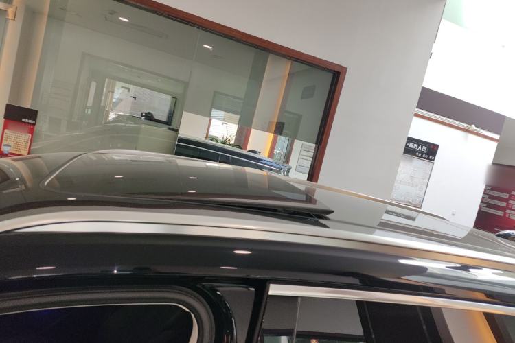 Used Hongqi HS7 PHEV 2024 2.0T PHEV Four-Wheel Drive Flagship Edition 6 Seats
