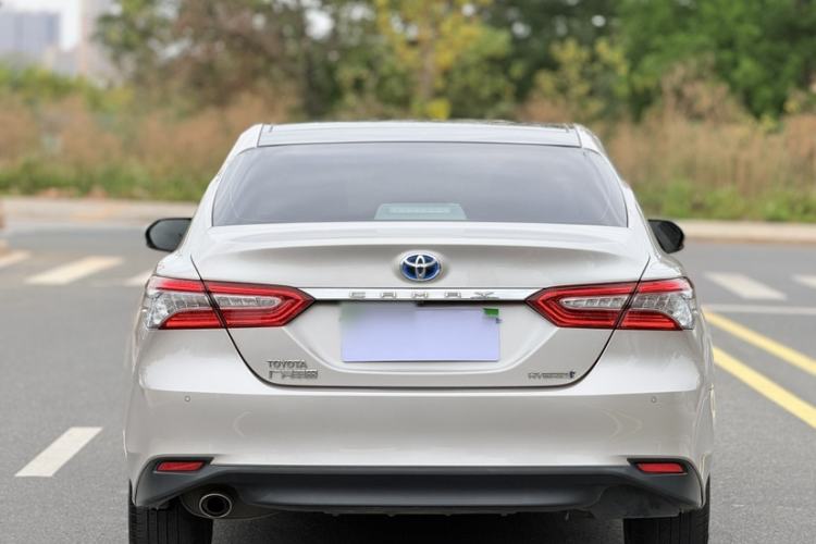 Used Toyota Camry 2018 Dual-Engine 2.5 HG Luxury Edition
