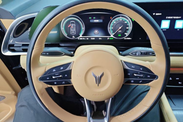 Used VOYAH Dream 2022 0-Carbon Edition Dream+ Smart Enjoyment Package 475 km
