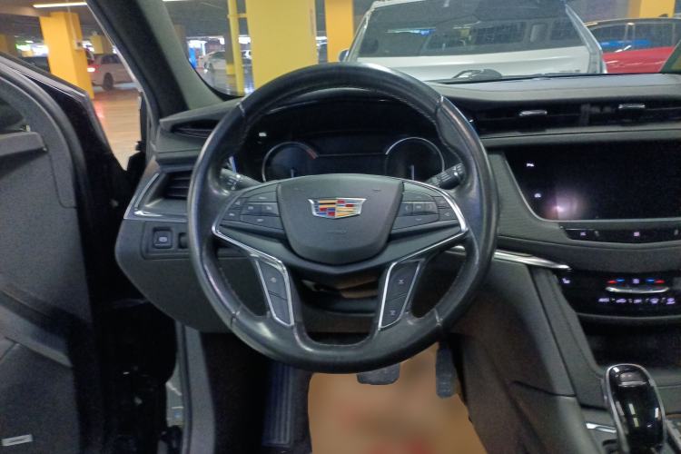 Used Cadillac XT5 2020 28T Four-Wheel Drive Tech Version