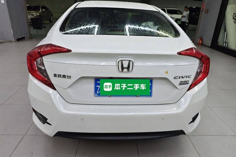 Used Honda Civic 2016 220TURBO CVT Luxury Edition
