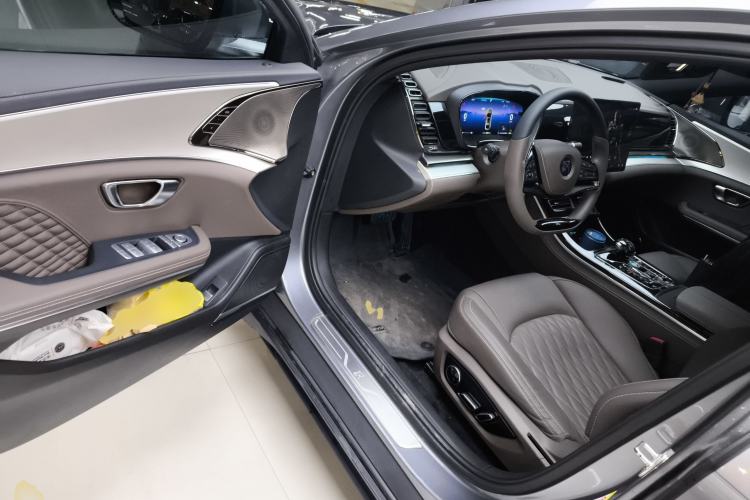 Used BYD Han 2024 DM-i Glory Edition 121KM Prestige Model