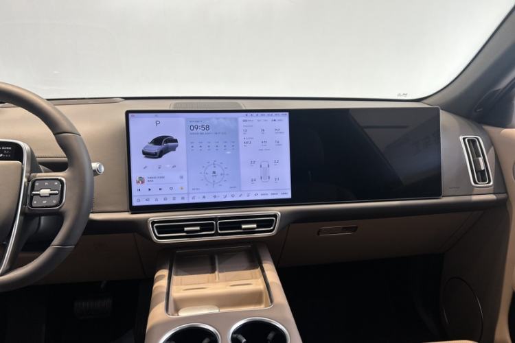 Used Li Auto L7 2025 Pro Smart Refresh Edition