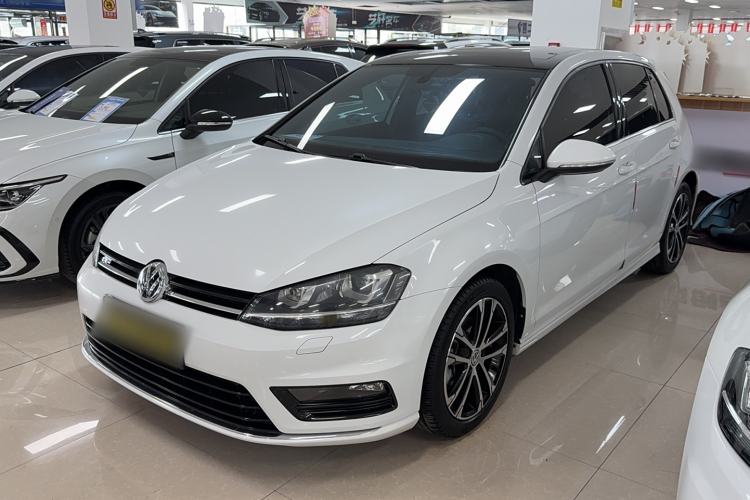 Used Volkswagen Golf 2015 1.4TSI Manual R-Line
