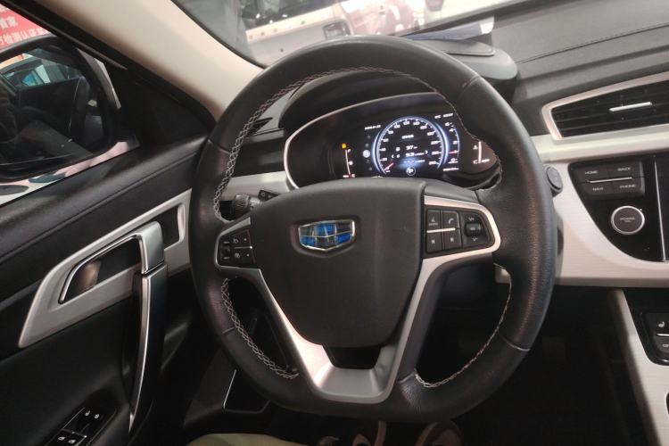 Used Geely Auto Emgrand X7 Sport 2020 1.8TD DCT Two-Wheel Drive Smart Connect 4G-Enabled Version
