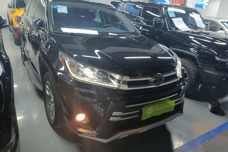 Used Toyota Highlander 2018 2.0T Four-Wheel Drive Luxury Version 7 Seats China VI Standard
