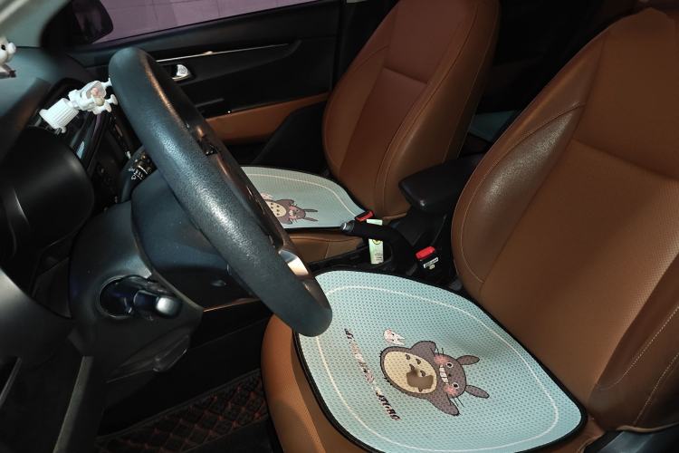 Used Kia KX Cross 2017 1.4L AT GLS