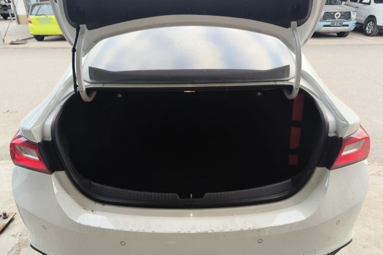 Used Chevrolet Malibu XL 2017 1.5T Automatic Ruichi Edition