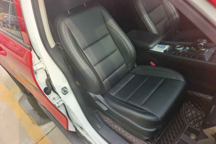 Used Great Wall Poer 2023 2.0T Commercial Version Automatic Diesel 4x4 Elite Long-Box GW4D20M
