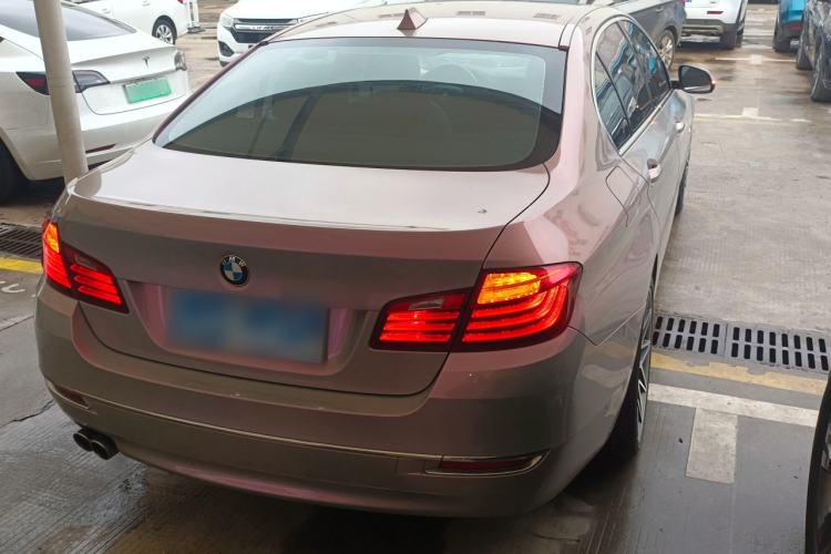 Used BMW 5 Series 2014 525Li Luxury Design Package
