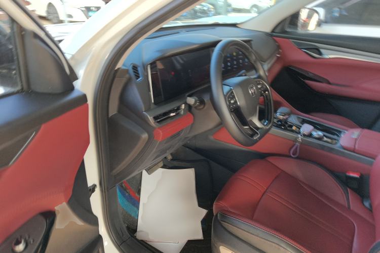 Used Changan CS75 PLUS 2022 1.5T Automatic Luxury Model
