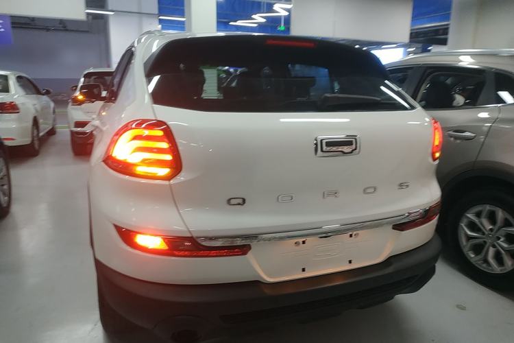 Used Qoros 5 2018 Revised Version 1.6T Automatic Leading Edition
