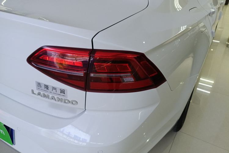 Used Volkswagen Lamando 2019 230TSI DSG Fashion Edition China V Standard
