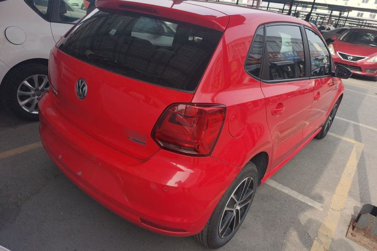 Used Volkswagen Polo 2014 1.6L Automatic Comfort Edition
