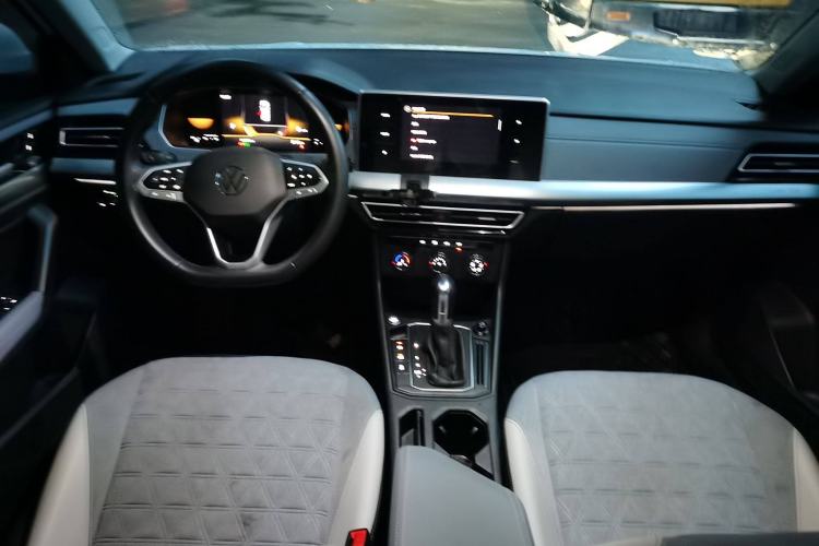 Used Volkswagen Lavida 2023 1.5L Automatic Full-Comfort Edition