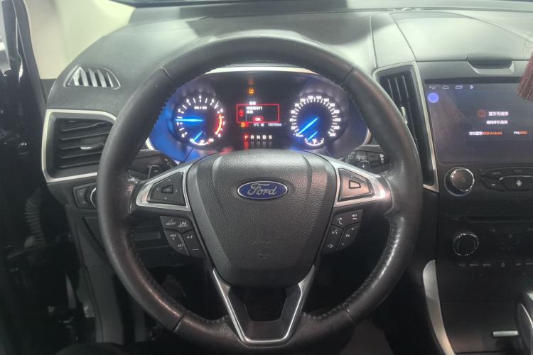 Used Ford Edge 2018 Facelifted EcoBoost 245 Two-Wheel-Drive Platinum Edition 5 Seats China V Emission Standard
